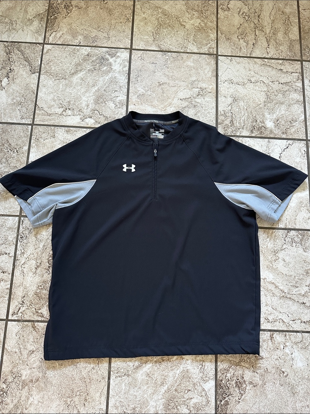 Under Armour 1/4 Zip All Season Shirt
